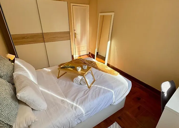 Centro Peatonal 5 Con Balcon Apartman *