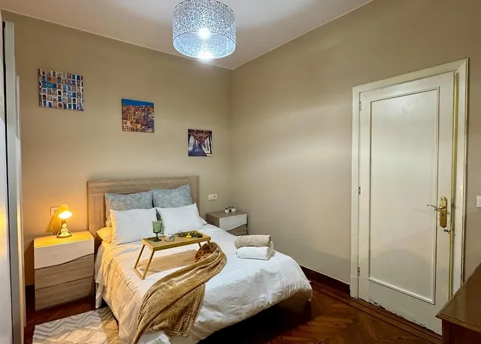 Centro Peatonal 5 Con Balcon Vigo