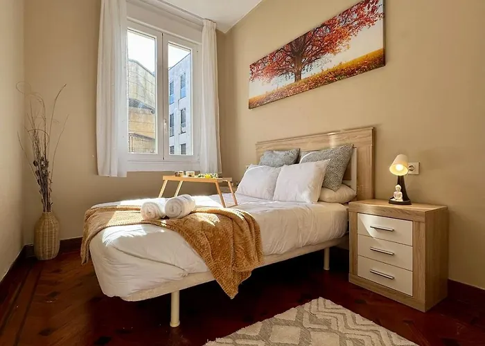 Centro Peatonal 5 Con Balcon * Vigo