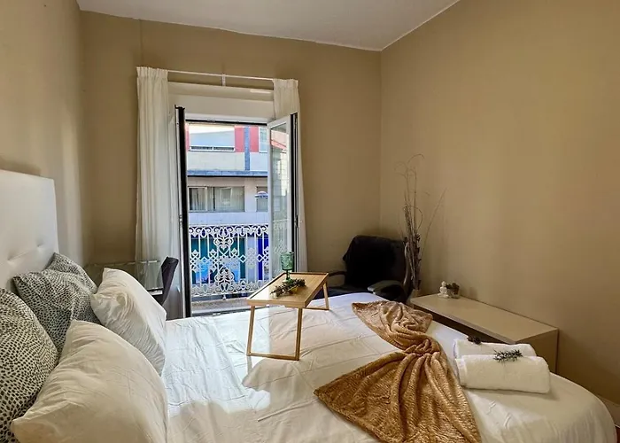 Centro Peatonal 5 Con Balcon